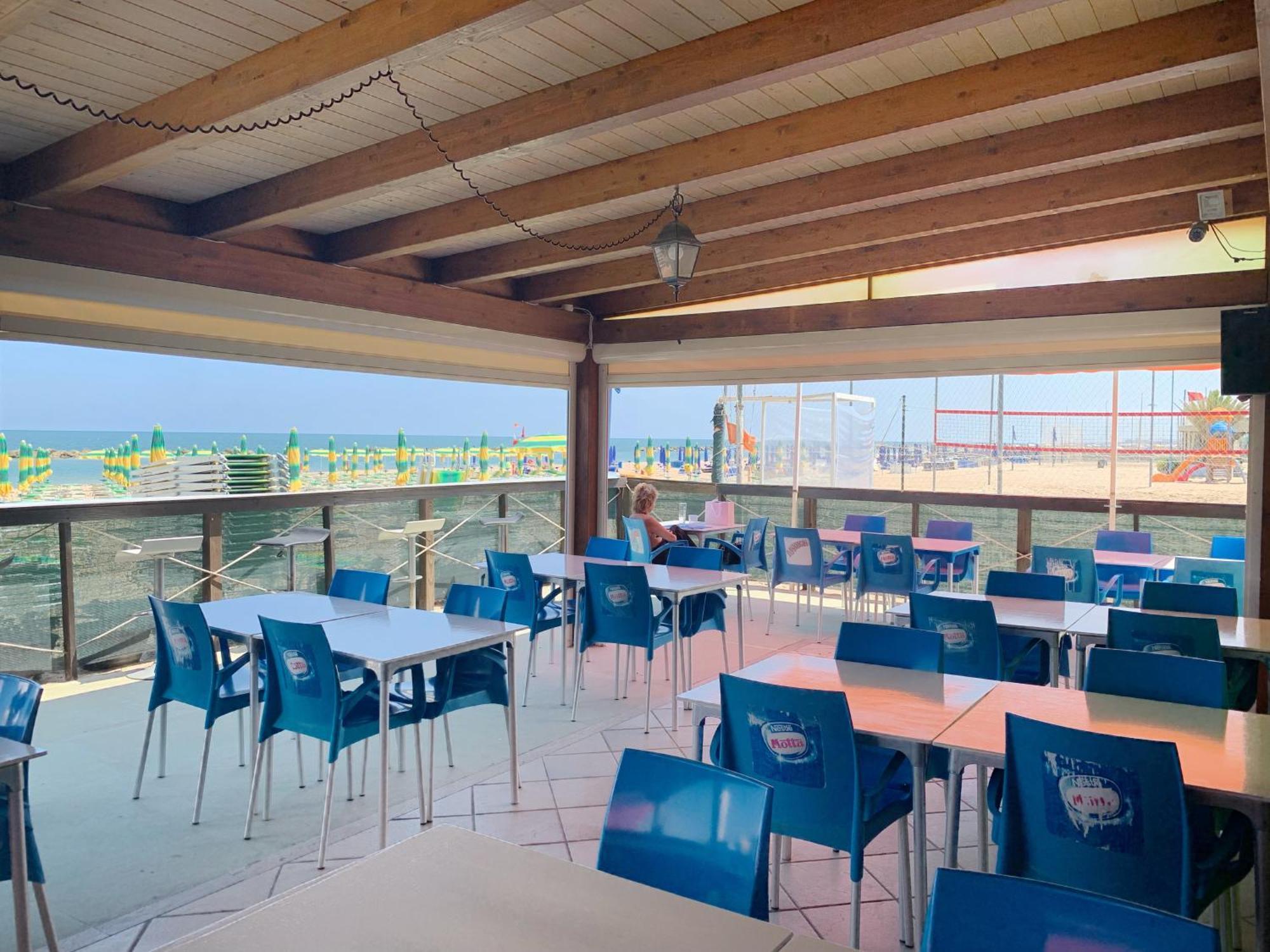 Ferienwohnung Conero-30Mt Dalla Spiaggia Di Sabbia-Bilocale E Corte-Delfino Porto Potenza Picena Exterior foto